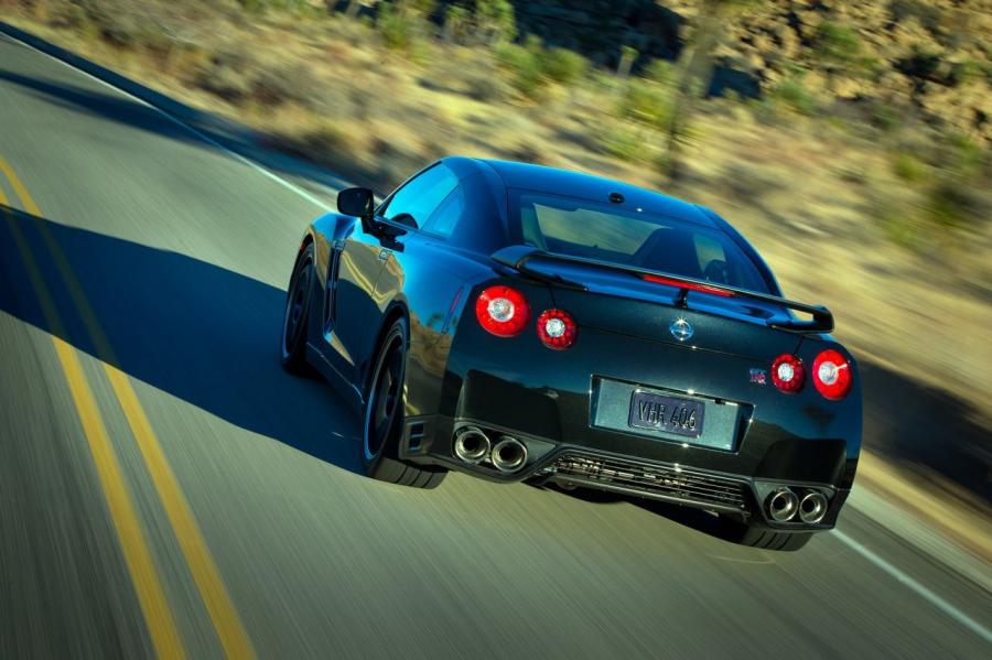  Nissan GT-R Track Edition 2014 года  (US) (фото 16 из 54)
